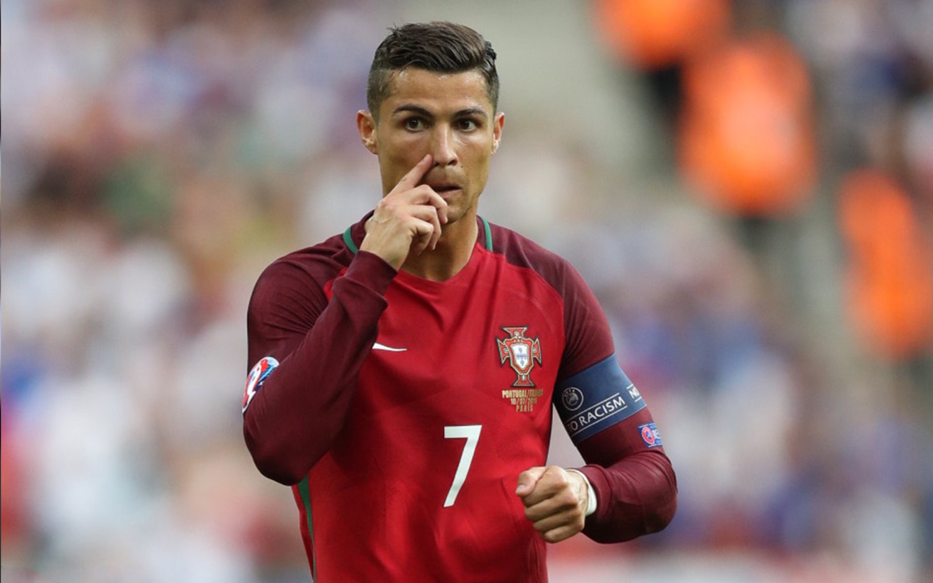 情怀战终结欧冠之旅,传奇画卷落幕,欧冠经典之战