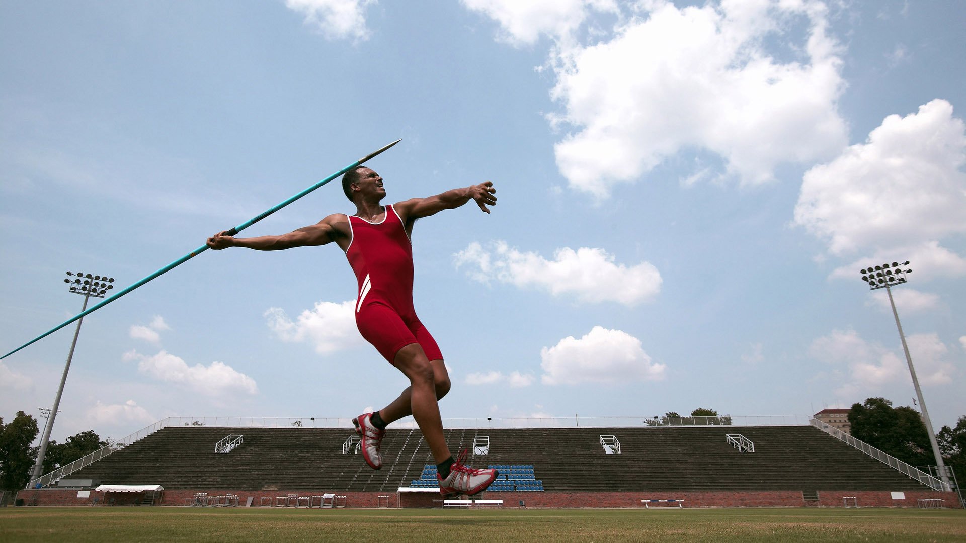 精彩瞬间频现,球员们在场上展现出色表现,球赛精彩瞬间