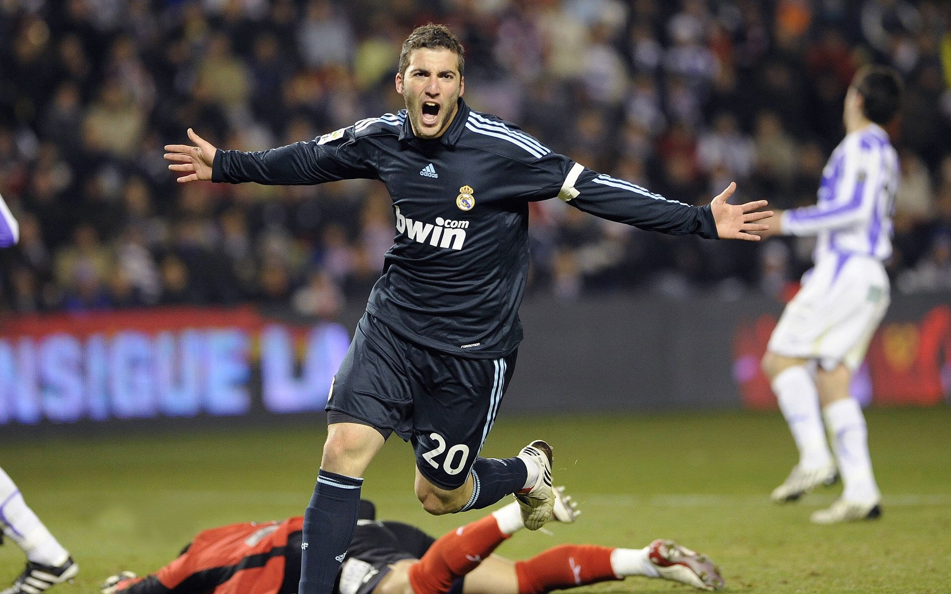 联赛积分制是否需要改革以鼓励进攻